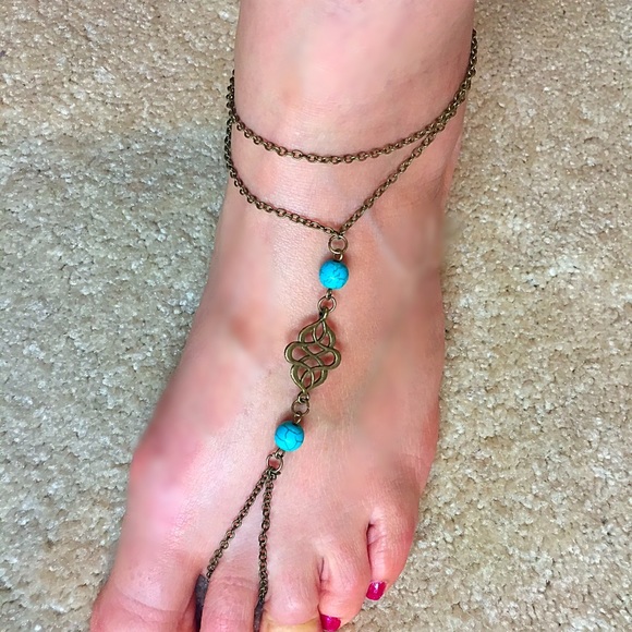 Pair Antique Gold Turquoise Toe Anklets sold - Picture 2 of 4