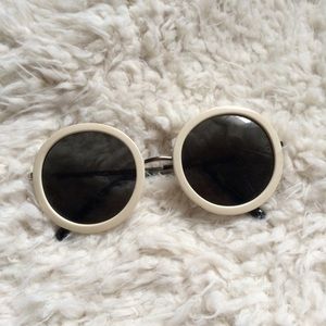 FREE WITH PURCHASE! White Round Lens Sunglasses