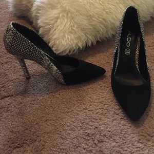 Aldo pointed toe heels
