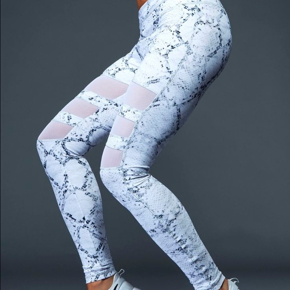 White Varley Lauren Python leggings | M