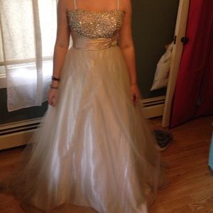A prom dress!
