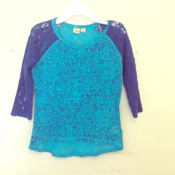 Khols Mud brand top.