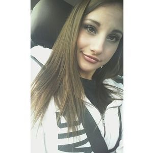 Meet your Posher, Jade