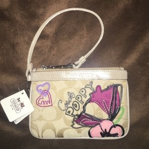 Coach Poppy Wristlet