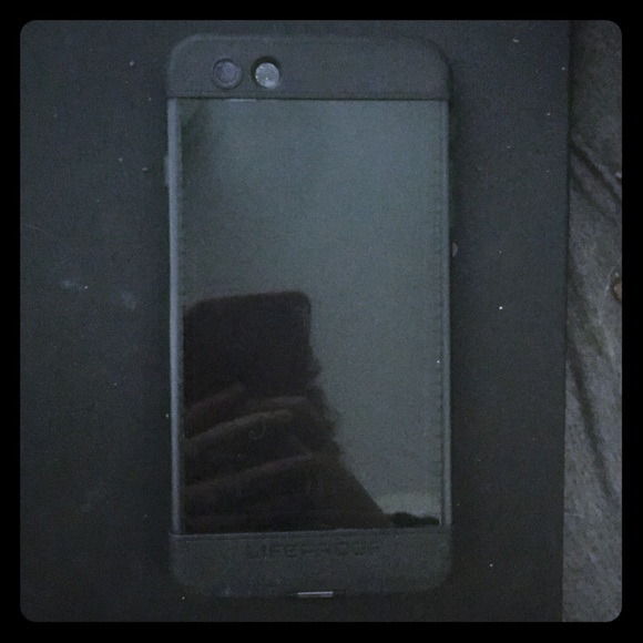 iPhone 6s/6 plus Nuud Black Lifeproof Case