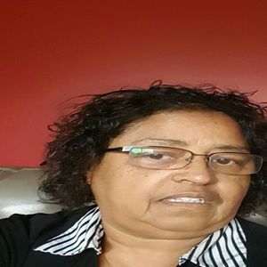 Meet your Posher, Helen