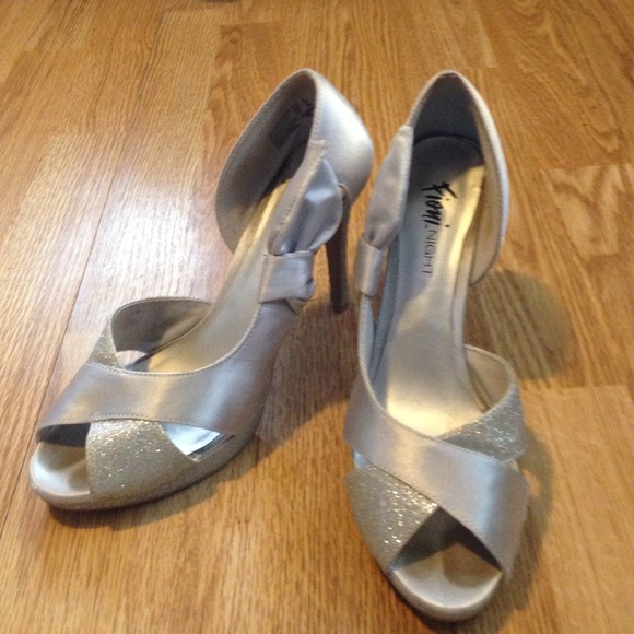 High heel shoes
