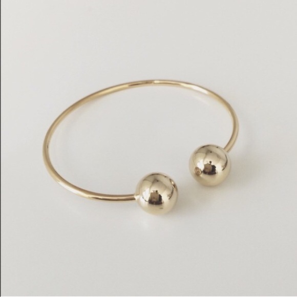 • Double Ball Cuff • - Picture 2 of 3