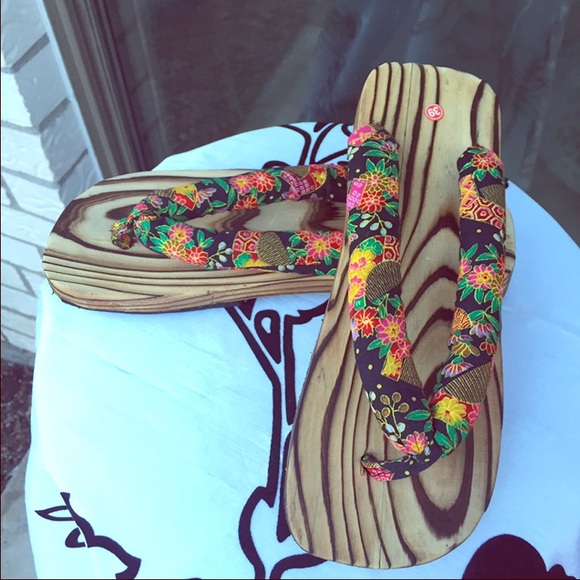 Hawaiian Wooden Sandals BUNDLE 3 ITEMS GET 30% OFF