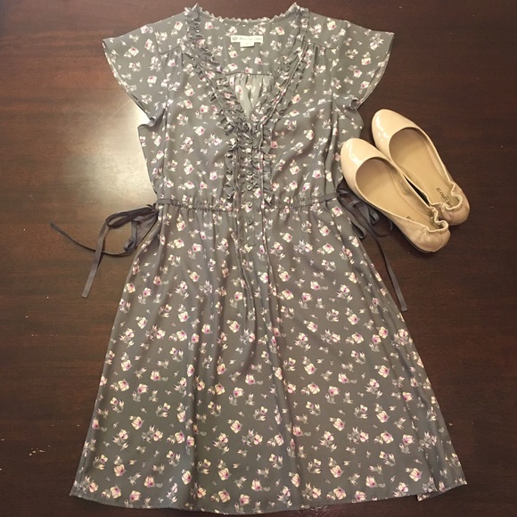 American Eagle Floral Dress