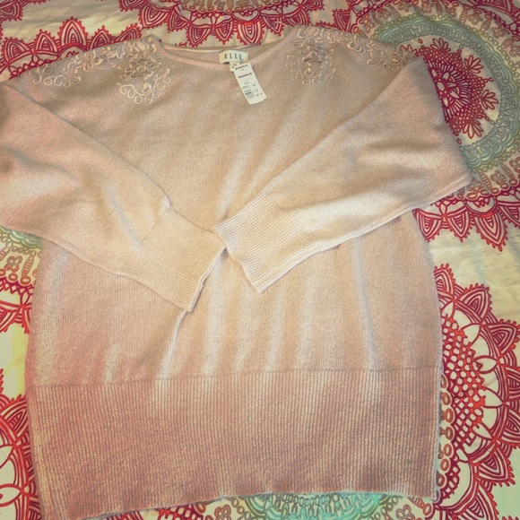 NWT Elle pink sweater