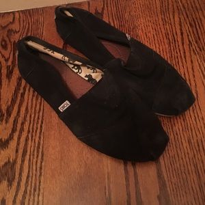 Toms shoes