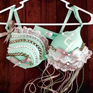 Custom Rave Bra!! Great for EDC