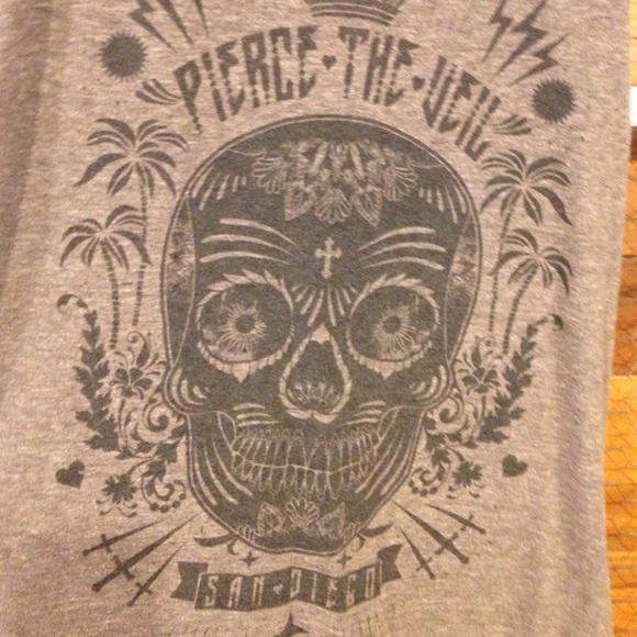 Pierce the veil sugar skull tank - Picture 2 of 4