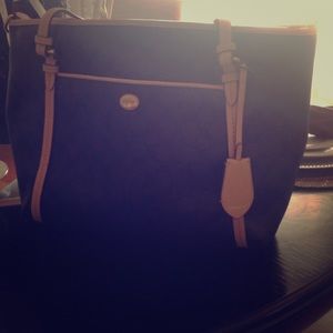 Coach shoulder bag