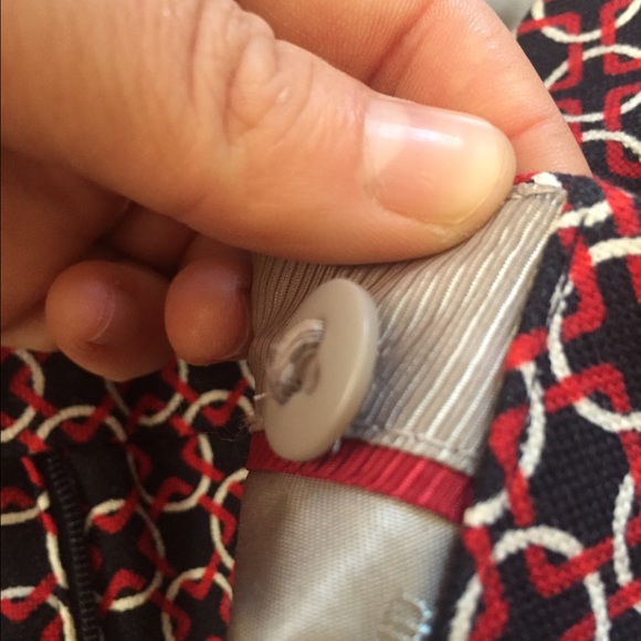 Banana Republic Ankle Length Trousers - Picture 3 of 4