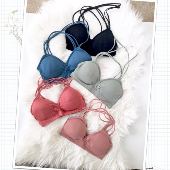 Soft cup bralette top - Picture 2 of 3