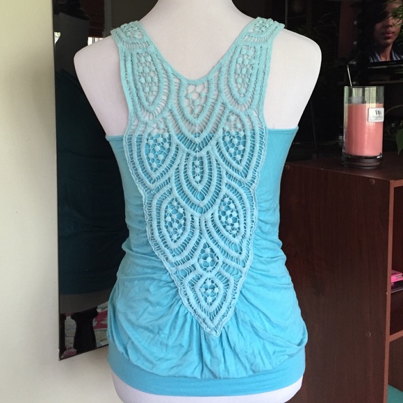 Bebe lace back tank top - Picture 2 of 2