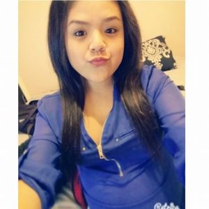 Meet your Posher, Cynthia