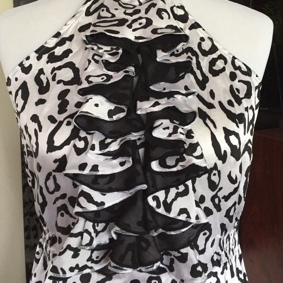 Leopard Bebe top - Picture 2 of 2