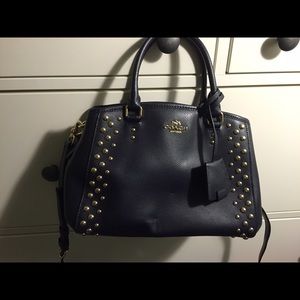 Navy blue coach purse w matching wallet