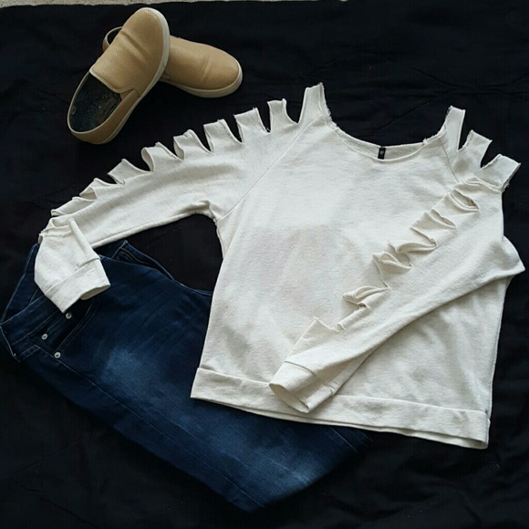 Spring Outfit - Top and Jeans - Picture 1 of 4