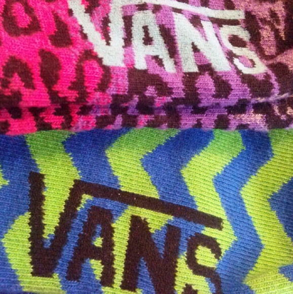 **SOLD** VANS socks (zig zag)