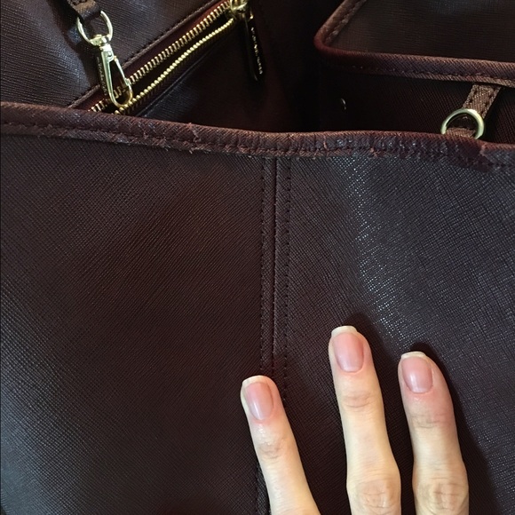 Purchased used MK jet set oxblood bag - Picture 2 of 4