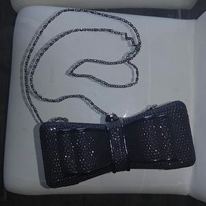 Lulu Townsend Bow Clutch