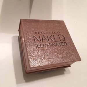 Urban Decay Naked Illuminated
