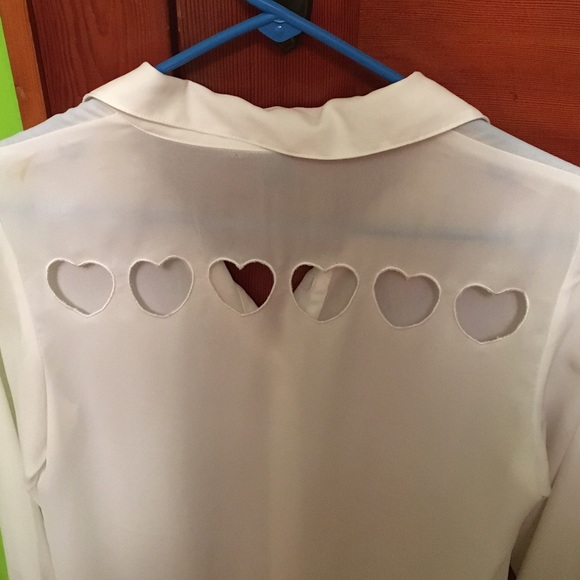 Ivory button down blouse - Picture 2 of 2