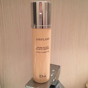 Dior Skin Airflash Foundation