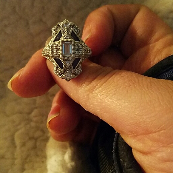 925 ring sapphire and Dimond.