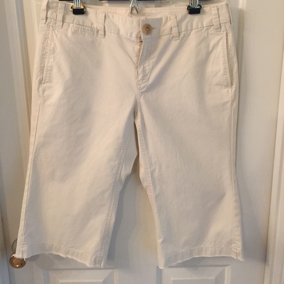 Banana Republic Capri pants