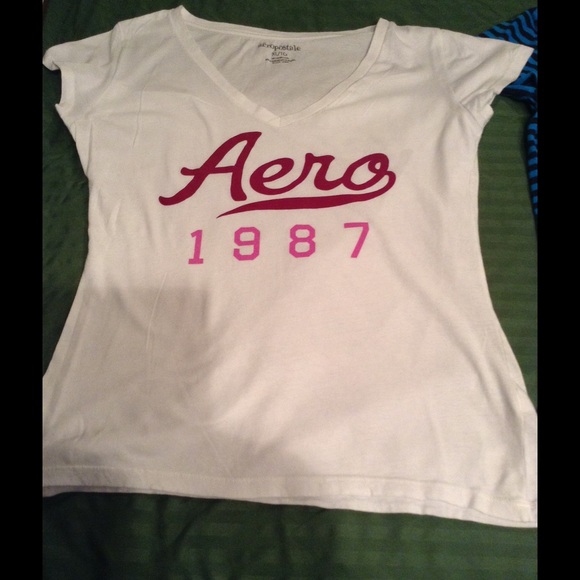 Aeropostale Cropped and Buttoned Tees - Picture 3 of 4