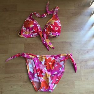 2 piece swim suits in floral prints