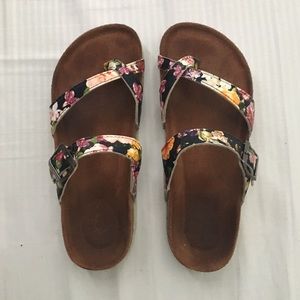 Birkenstock inspired sandals