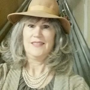 Meet your Posher, Serena