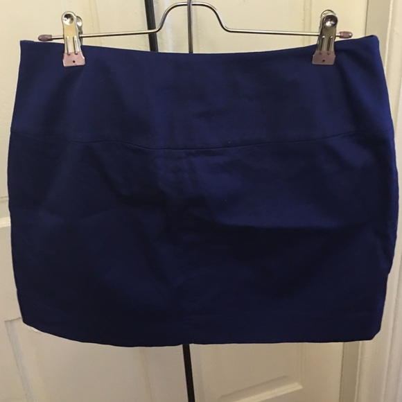 Express mini skirt.