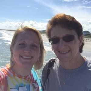 Meet your Posher, Niki