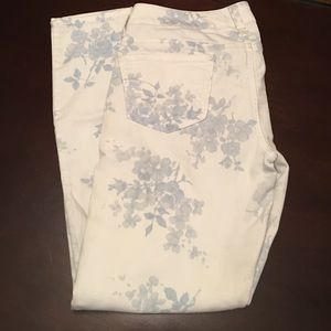Floral AE pants
