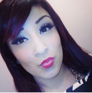 Meet your Posher, Christina