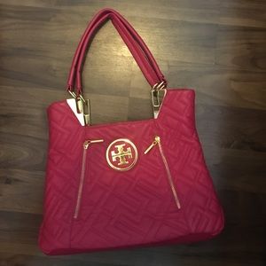 Pink Tory Burch purse