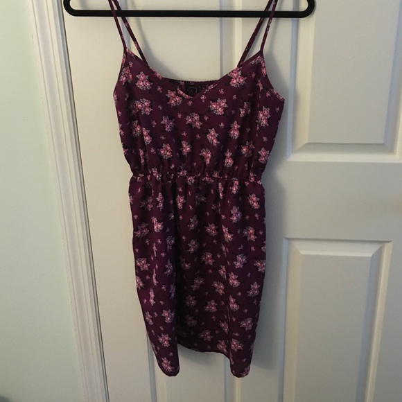 Purple patterned flower dress!