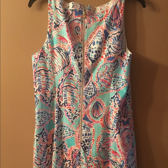 Lilly Pulitzer size 8 shift dress - Picture 4 of 4