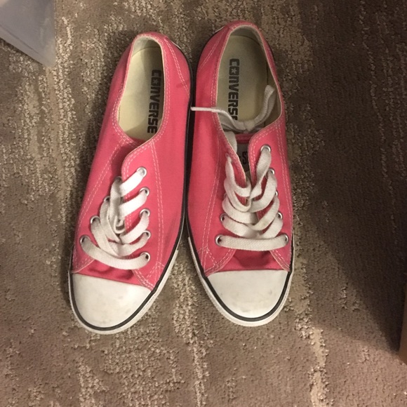 PINK CONVERSE