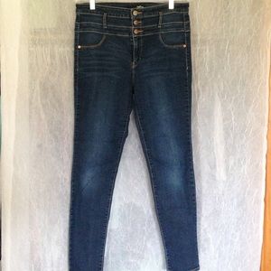 High-Waisted Skinny Jeans