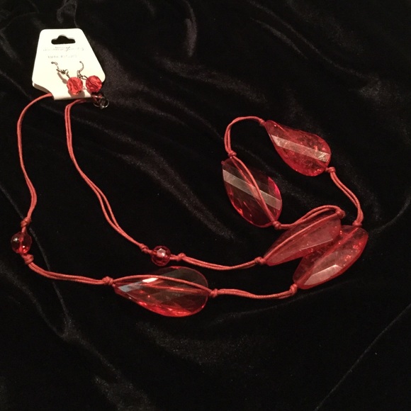 Necklace with earrings
