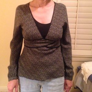 Ann Taylor long sleeved blouse
