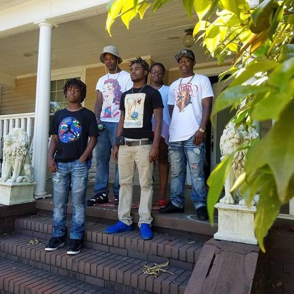 Meet your Posher, Venus